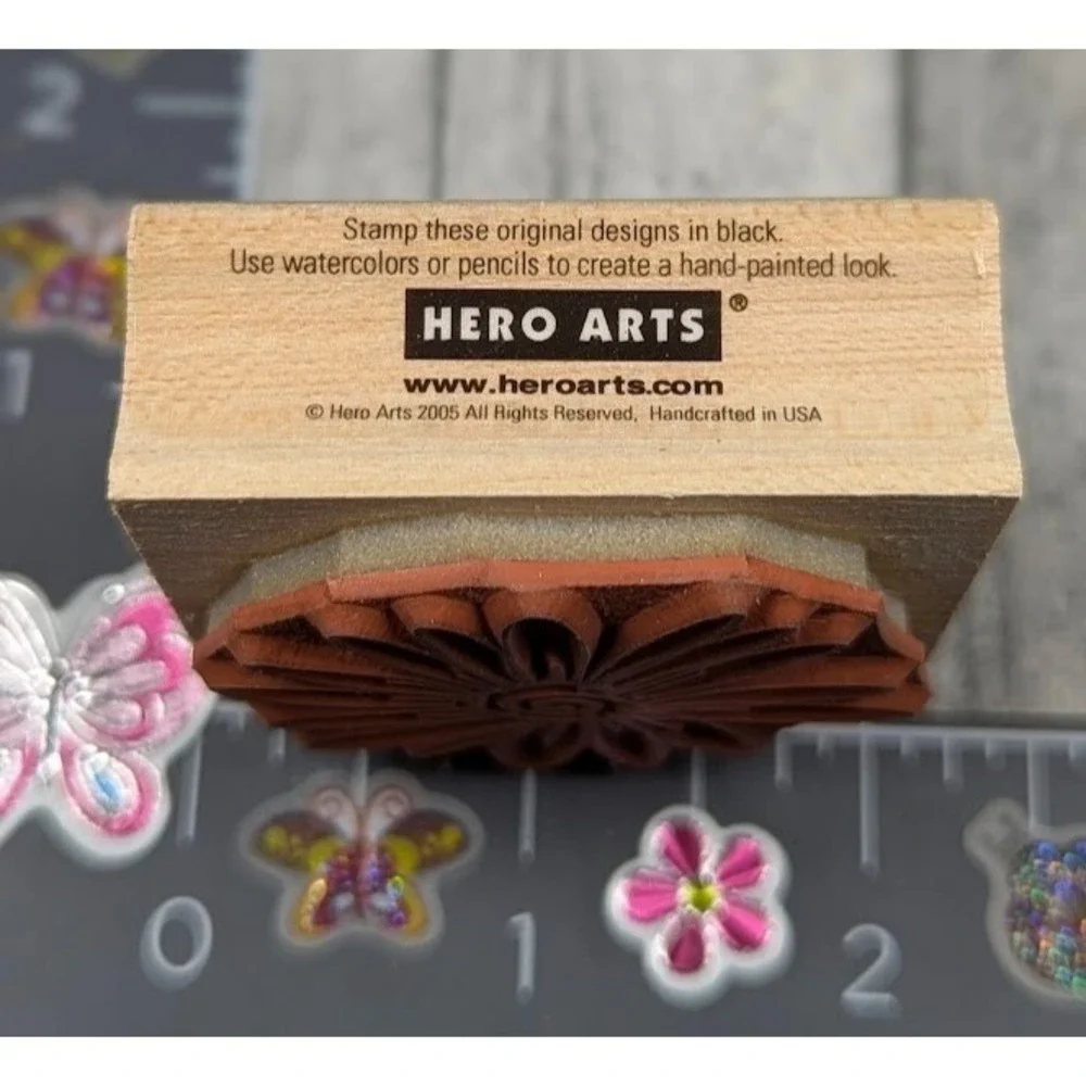 Hero Arts Zinnia Bloom Flower E3346 Rubber Stamp Wood #K86